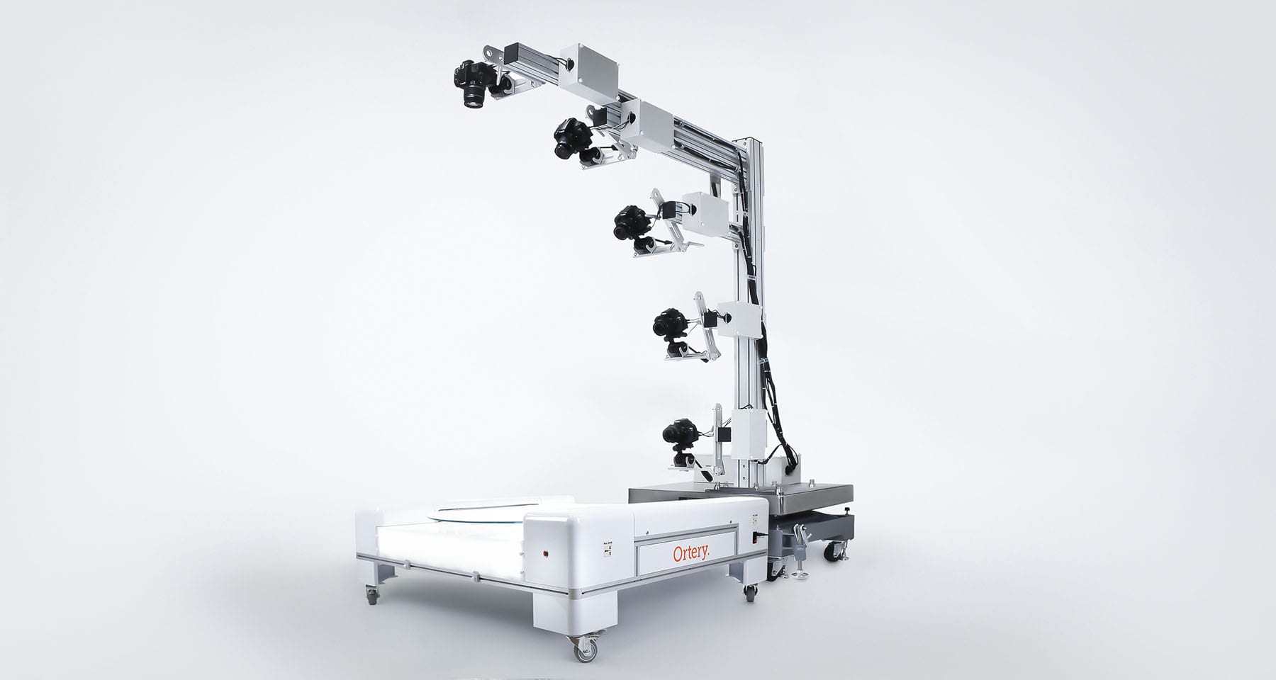 Add an Ortery 360 turntable to our 3D MultiArm system to create and automate 3D product photography